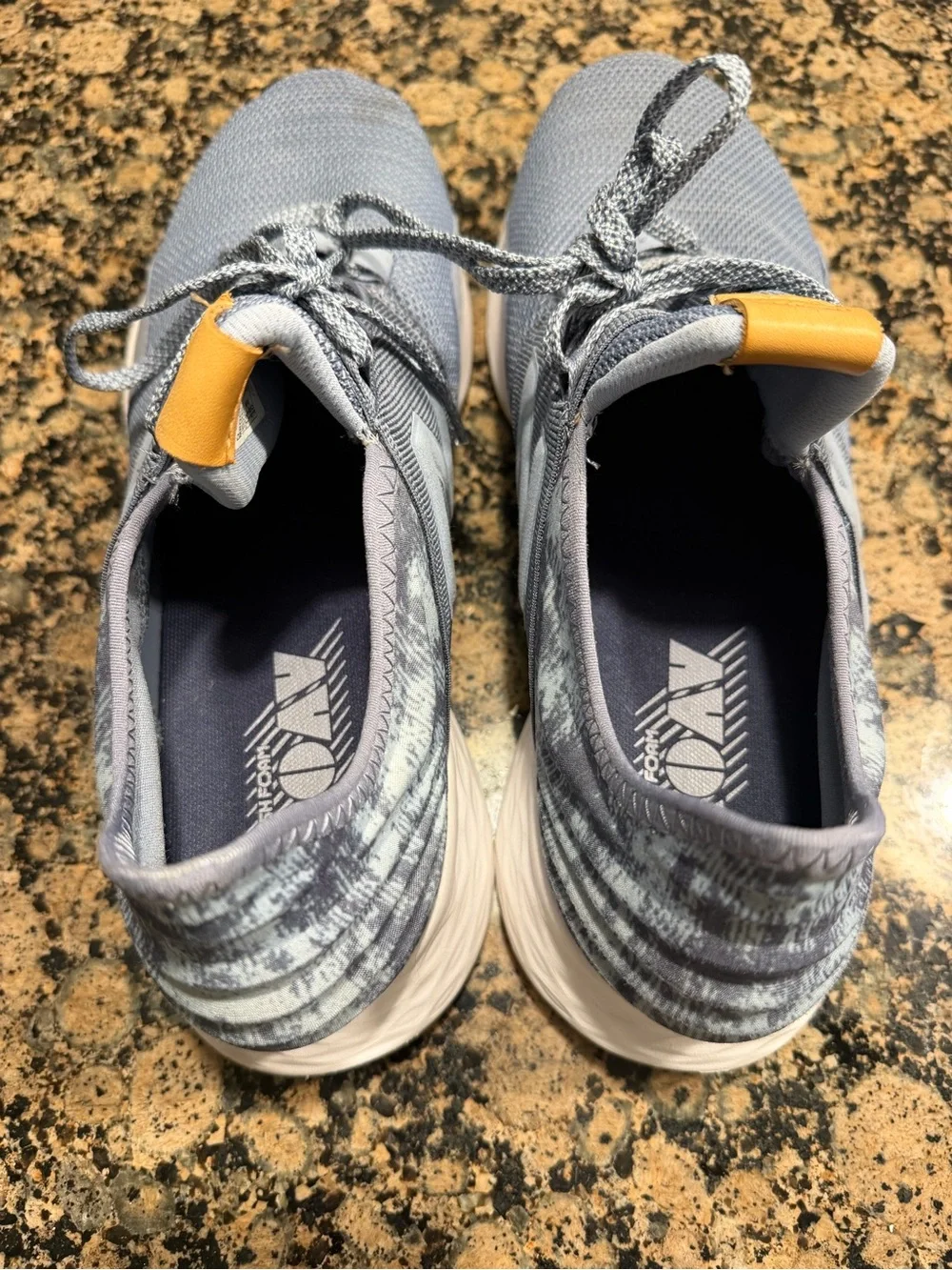 New Balance Men's Blue Gray Knit Athletic Sneakers